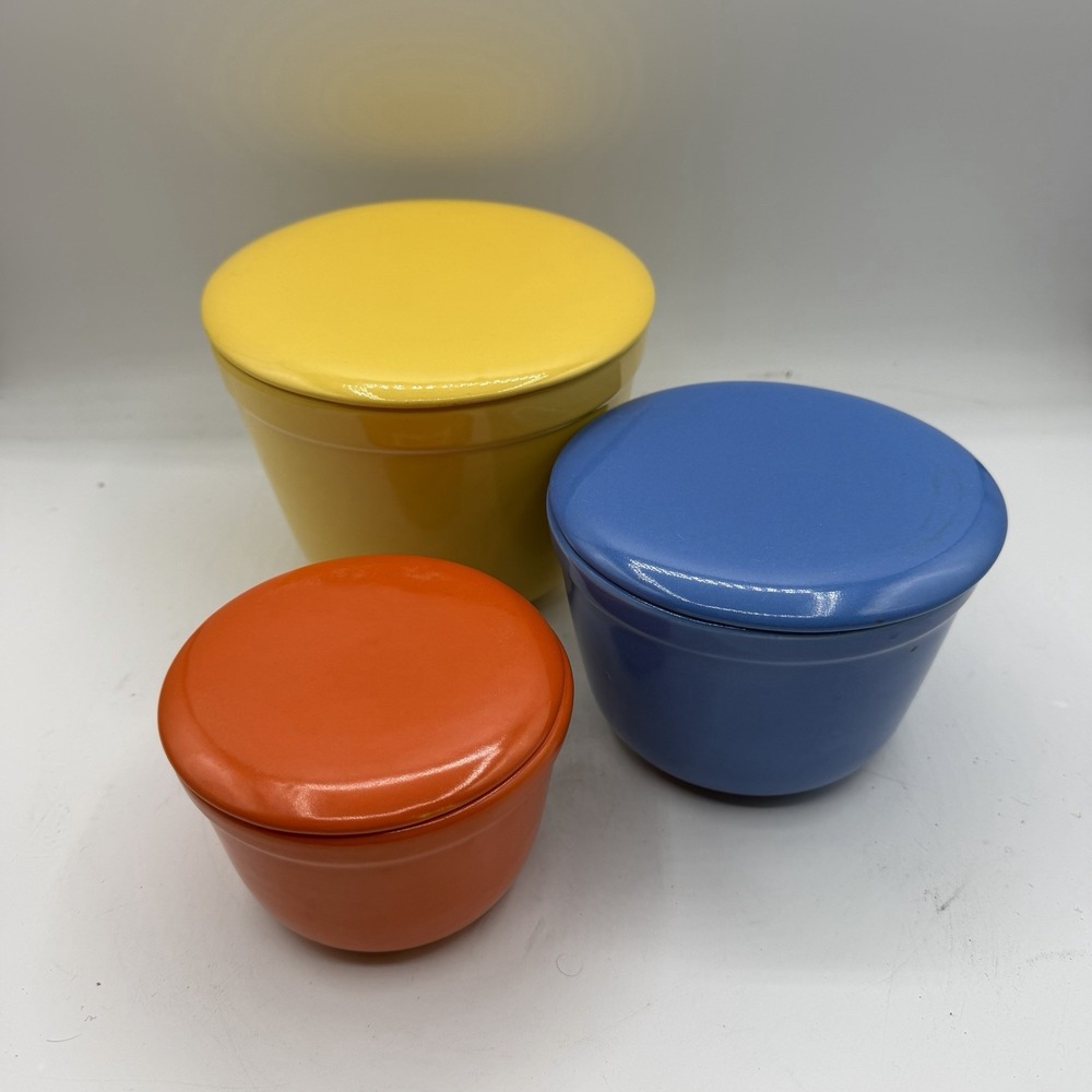 Vintage Oxford Ware Pottery Nesting Bowls Yellow Blue Orange w/ Lids USA